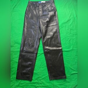 Old Navy Women Black Faux Leather Pants Size 2
